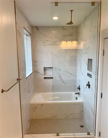 Building Photo - 5631 Belmont Ave