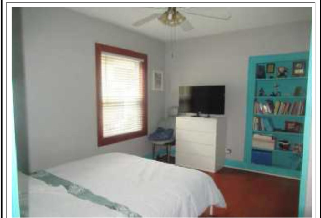 Bedroom 2 - 5724 W Henderson St