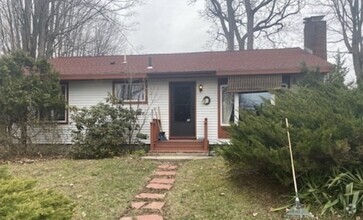 Building Photo - 417 Old Ayer Rd