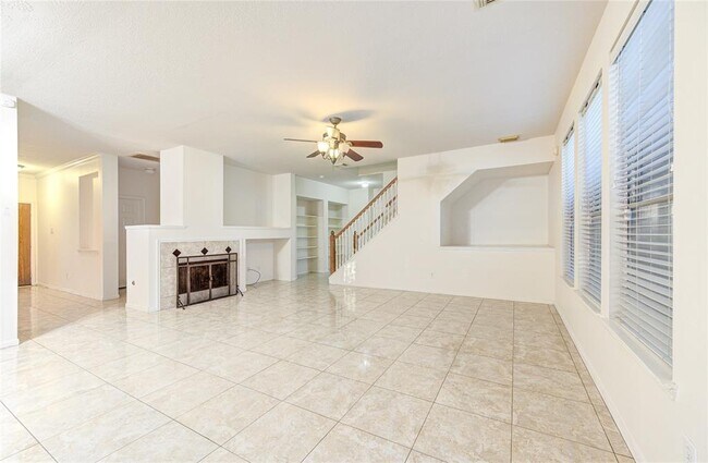 Building Photo - 21735 Oakbridge Park Ln