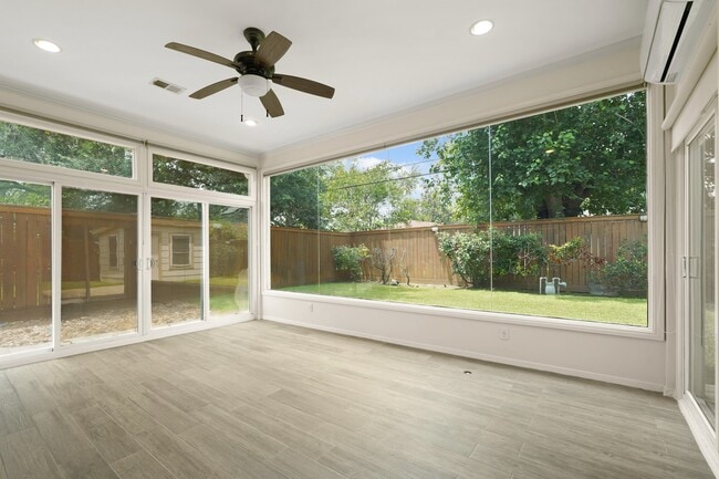 Building Photo - 4526 Benning Dr