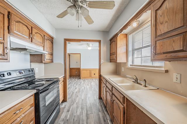Building Photo - 309 Creekside Dr