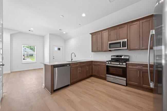 Building Photo - 11864 E Gate Dr