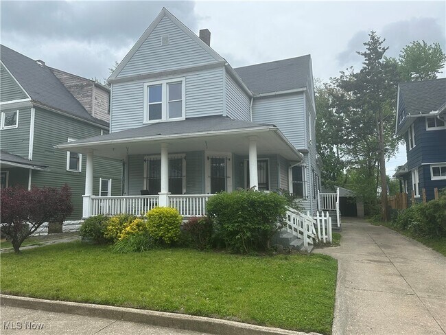Primary Photo - 11403 Itasca Ave