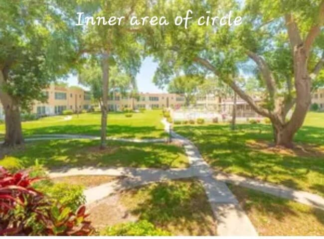 Building Photo - 107 Aspen Cir