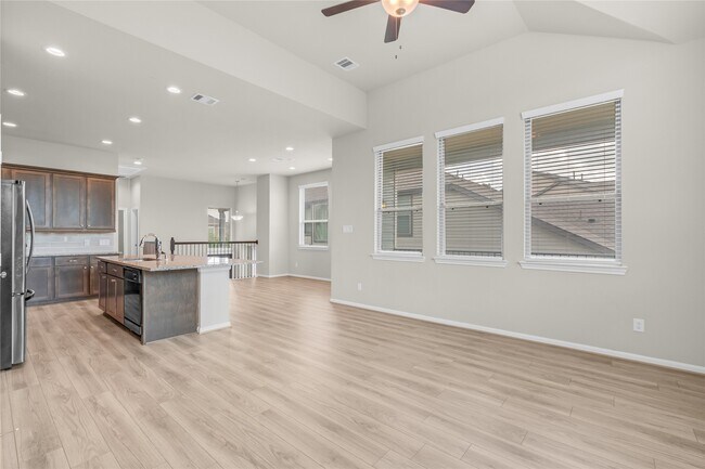 Building Photo - 16207 Northern Cardinal Ln