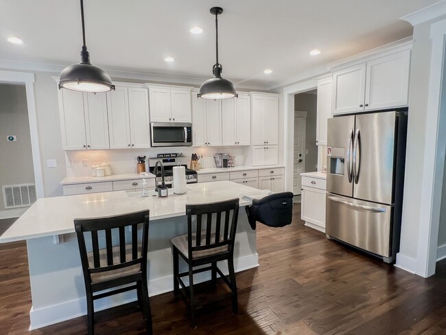 Building Photo - Deer Moss Creek home for RENT!!!