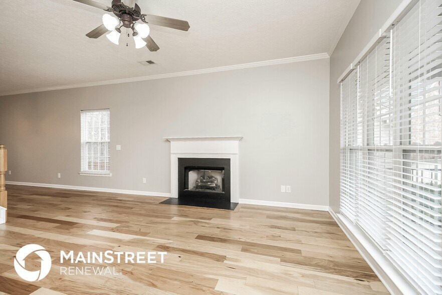 Building Photo - 3121 Demetros Pl