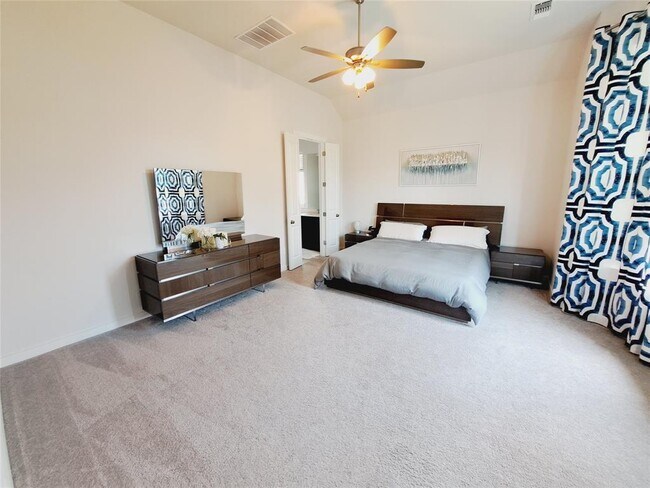 Building Photo - 4315 Hood Park Dr
