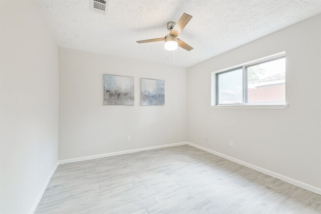 Building Photo - 12415 Pantano Drive