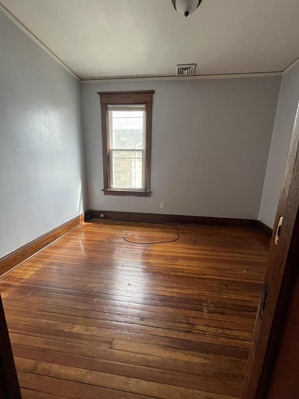 Building Photo - 20 Besch Ave