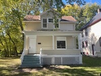 Building Photo - 609 Voris St