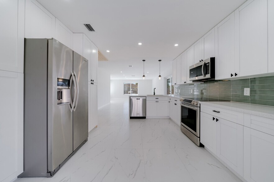 Building Photo - 9826 SW 222nd Terrace