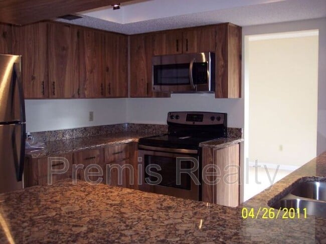 Building Photo - 1281 Stony Brook Ln