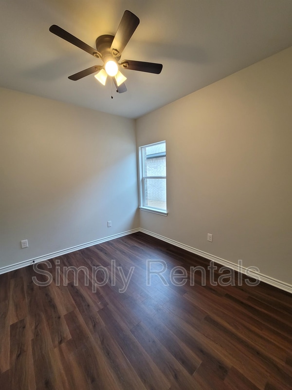 Building Photo - Shelby Ave 3413