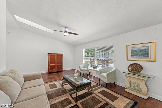 Building Photo - 2317 SW 44th Terrace