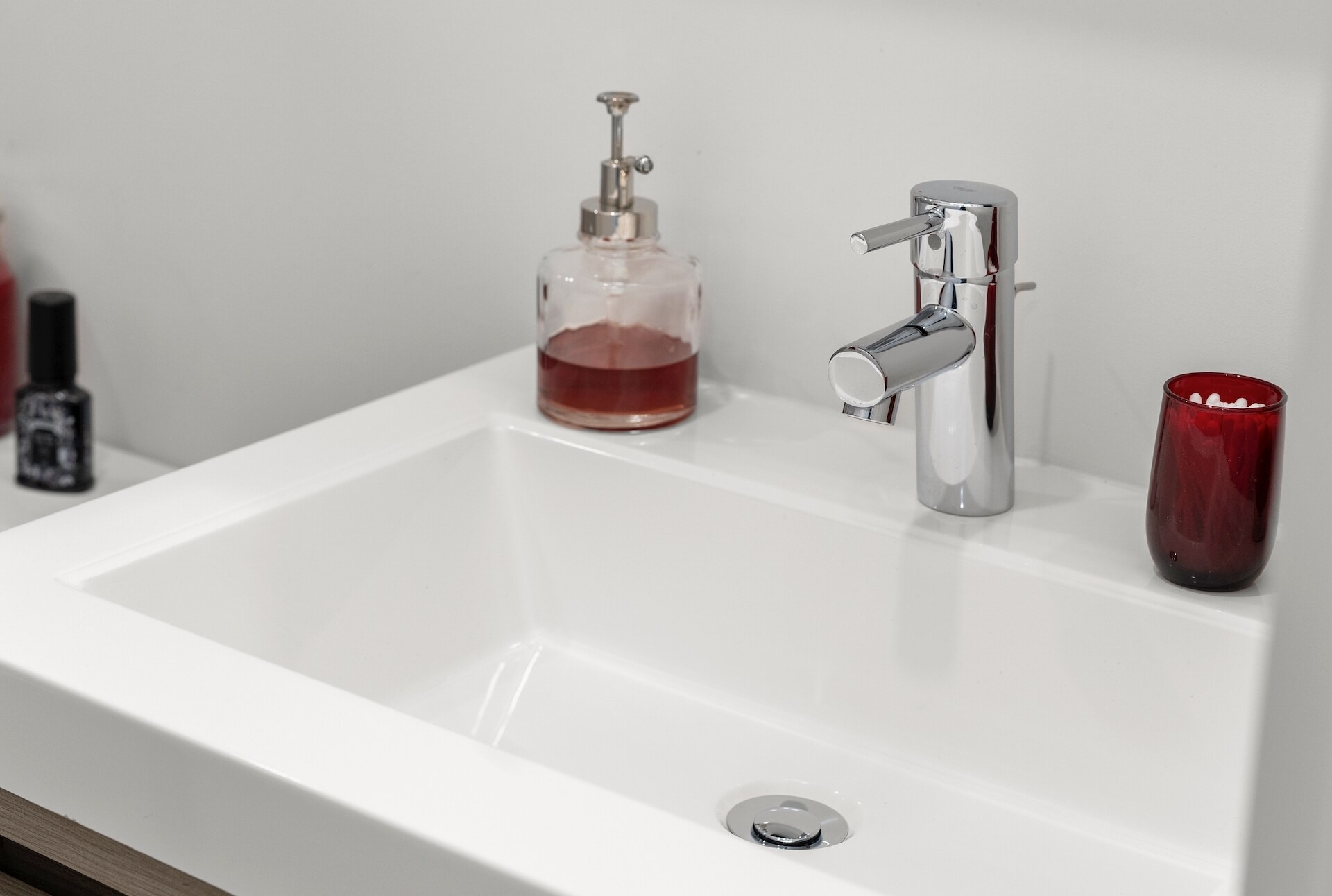 Building Photo - 191 Condor St