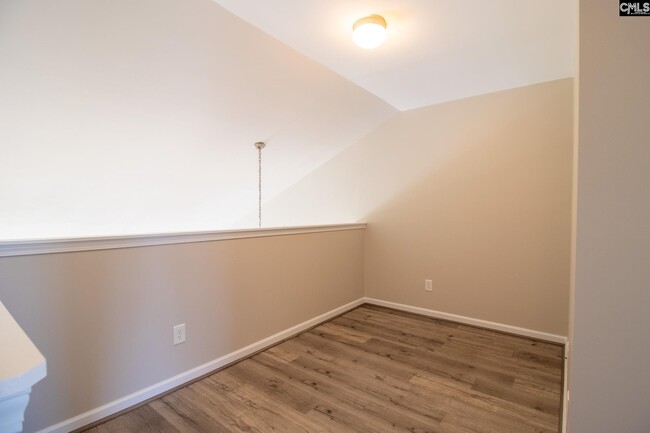 Building Photo - 156 Chesterbrook Ln