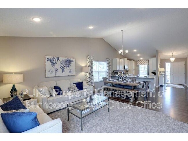 Building Photo - 6613 Jasmine Ave S