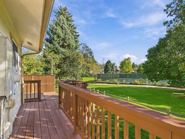 Building Photo - 6213 S Galena Way