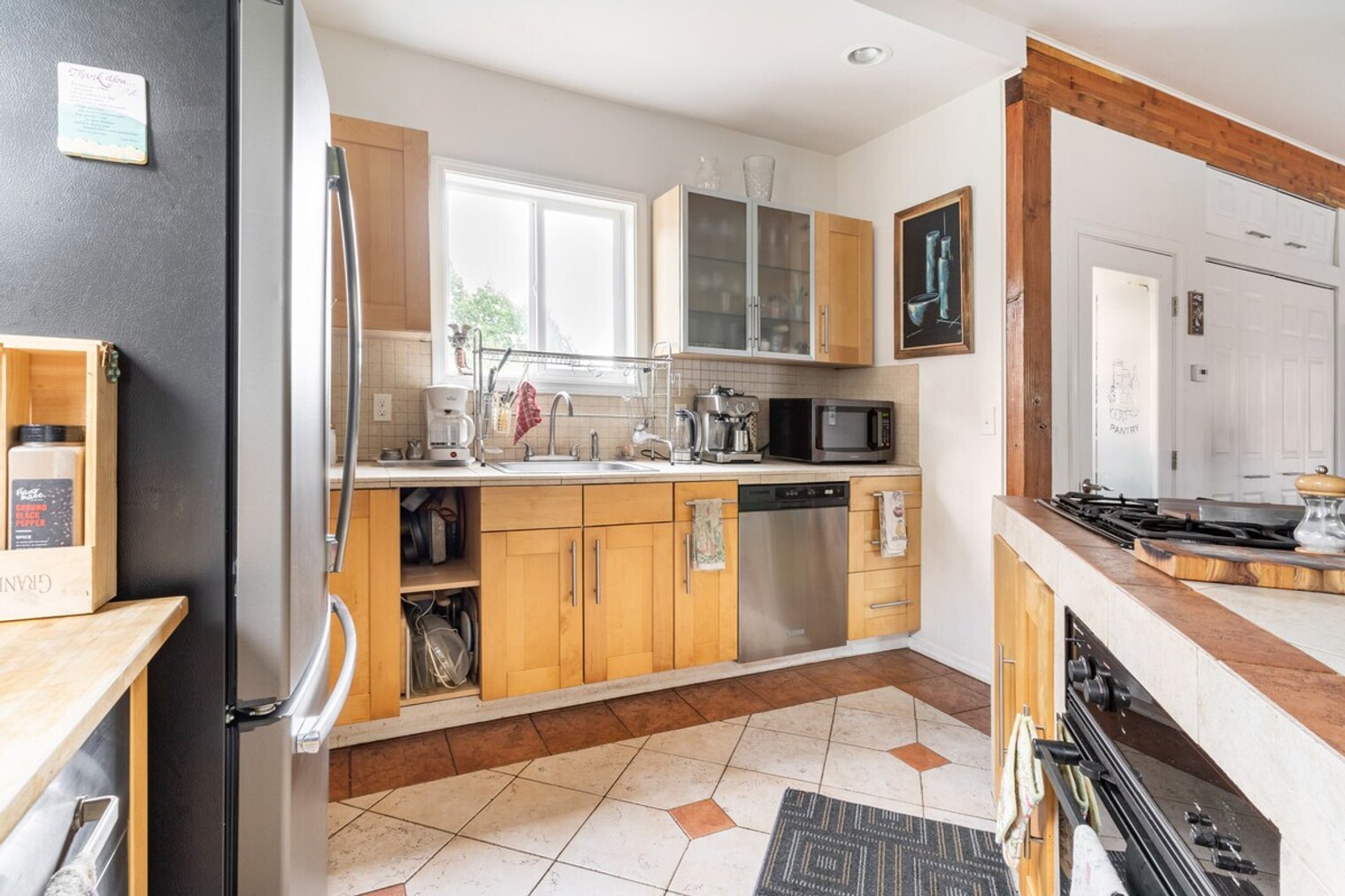 Building Photo - 938 21st Ave