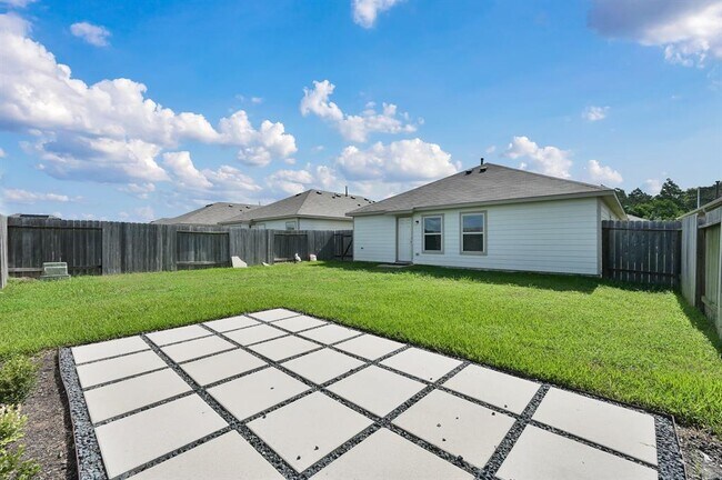 Building Photo - 21011 Twining Rose Ln