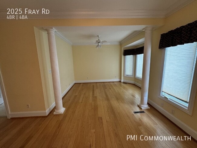 Building Photo - 4 Bed / 3.5 Bath Single Family (Available ...