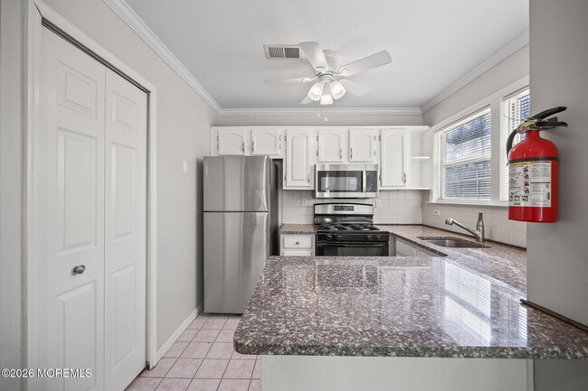 Building Photo - 12 Duncan Way