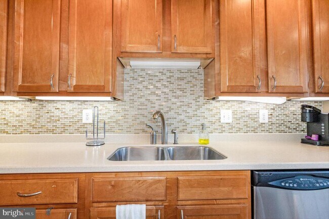Building Photo - 39 Owens Landing Ct
