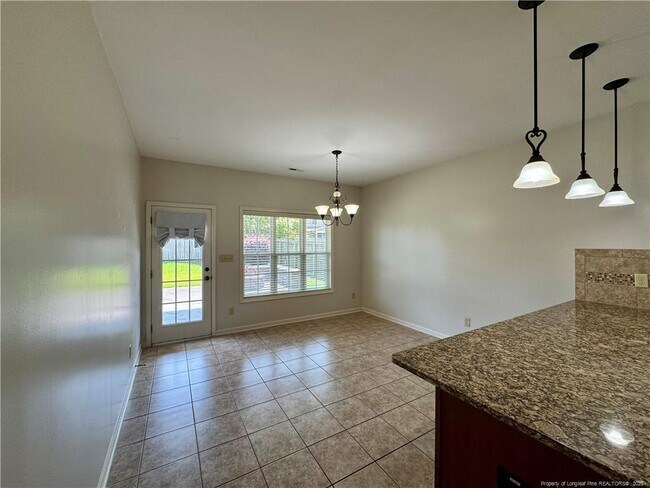 Building Photo - 2817 Truewinds Dr