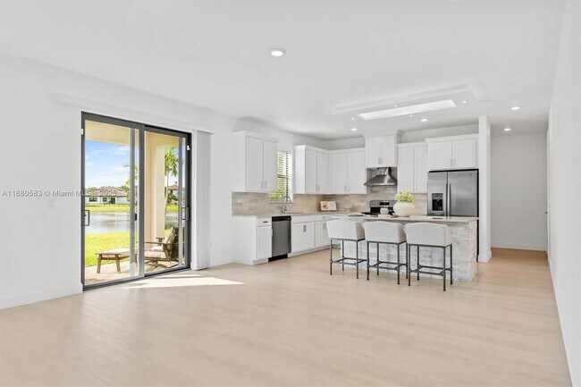 Building Photo - 3520 Haldin Pl