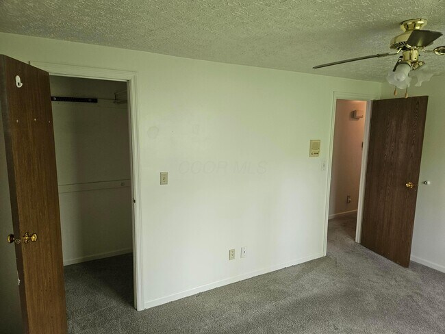 Building Photo - 3297 Medoma Dr