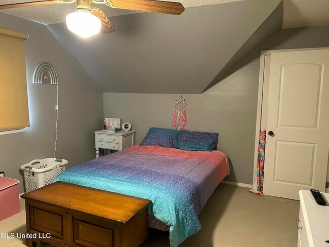 Building Photo - 14008 Dundeewood Rd