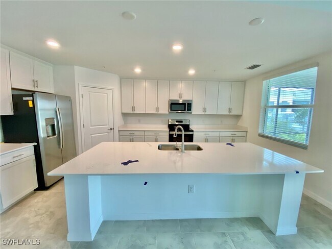 Building Photo - 6015 Ellerston Wy