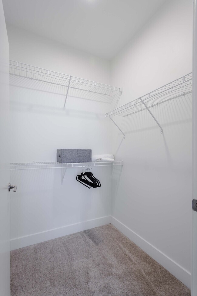 Building Photo - 228 Pike St