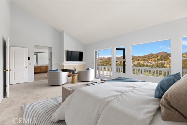 Building Photo - 3 Mantenida