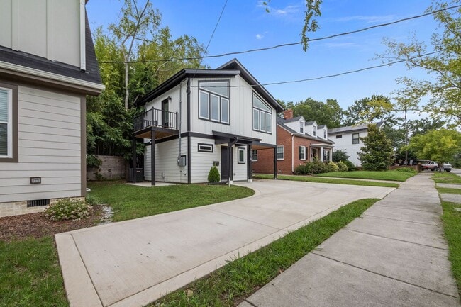 Building Photo - New Construction in Trinity Park near Duke - 2 Bed, 2 Bath, Stunning! - Pet Friendly