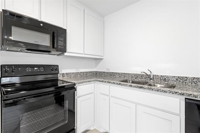 Building Photo - 144 Thresher Ln