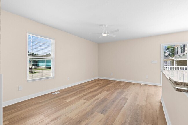 Building Photo - 4097 Mica Ave