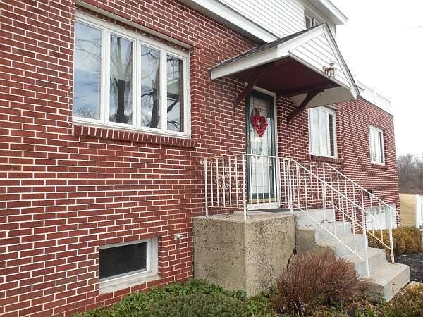 Building Photo - 1438 Sunset Rd