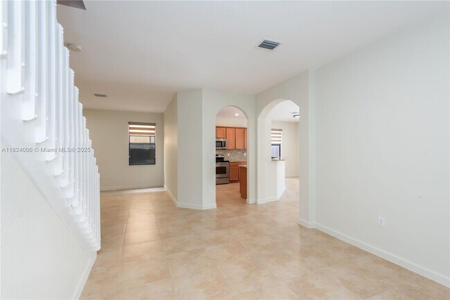 Building Photo - 11510 NW 88th Ln