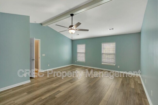 Building Photo - 304 Deep River Rd