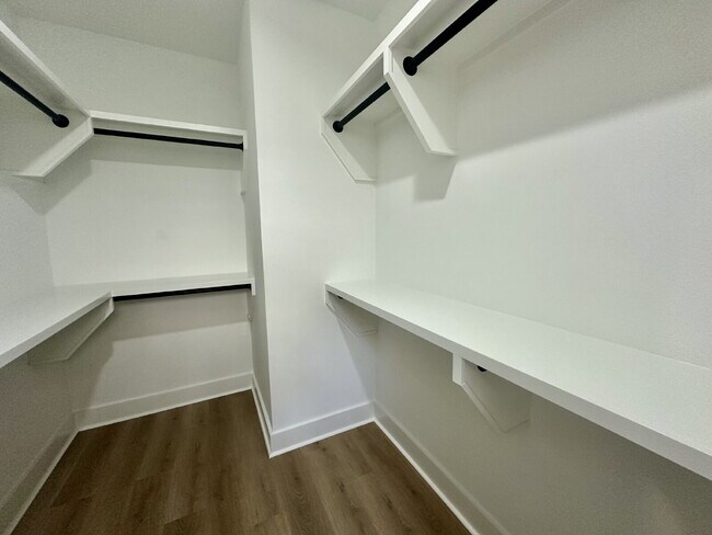 Building Photo - Gorgeous Renovated Two Bedroom Home in Sun City!