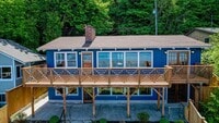 Building Photo - Air Conditioned Pacific Northwest Classic ...
