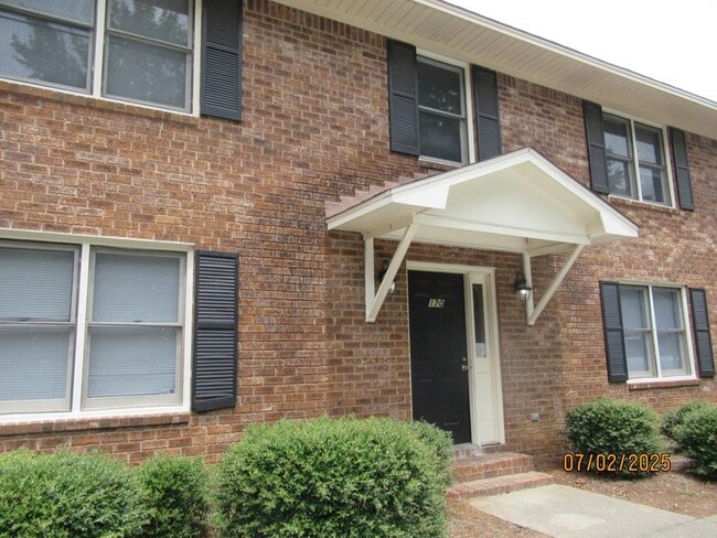 Primary Photo - 172 Gertrude Dr