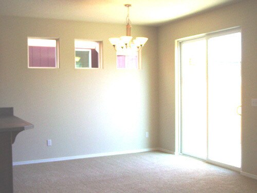 Building Photo - 1751 SE Water Lily St