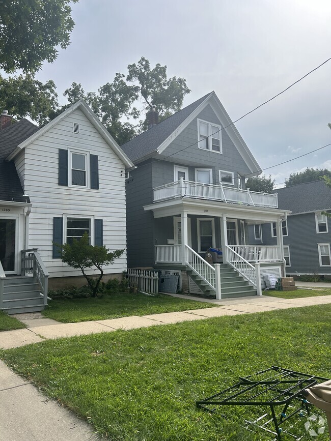 Building Photo - 1207 Vilas Ave