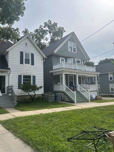 Primary Photo - 1207 Vilas Ave