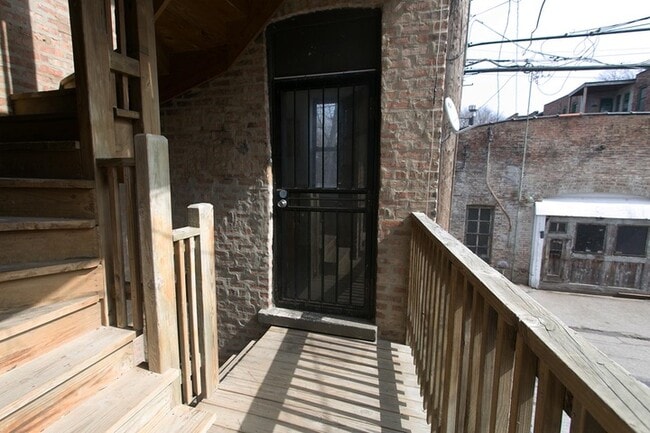 Floorplan - 5415 S. Woodlawn Avenue