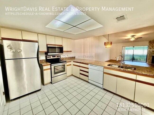 Building Photo - 18308 Aintree Ct